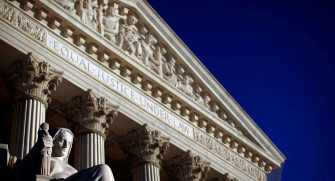 Supreme Court Building Pediment Motto Wallpaper