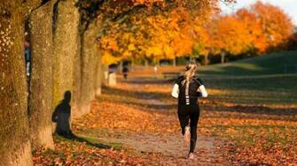 Wallpaper Women Afternoon Running HD Upload At November