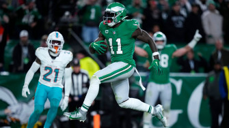 Jalen Hurts Shrugs Off Pick Six To Lead Philadelphia Eagles Win