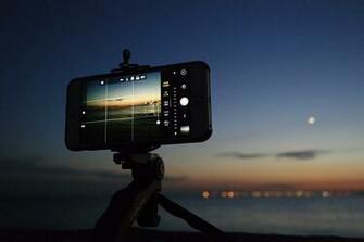 Five Essential Vlogging Accessories For Beginners The Video Mode