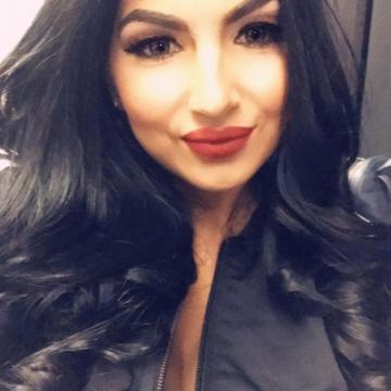 Stunning Billie Kay Instagram Photos Wwe