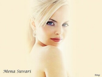 Mena Suvari