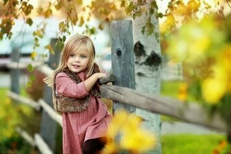 Cute Baby Girl Nice Wallpaper