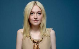 Dakota Fanning Wallpaper Background HD Jpg