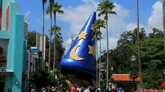 Sorcerer Mickey iPad Wallpaper