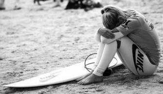 Image Nike Beach Girls Sport Surfing Brands Sitting