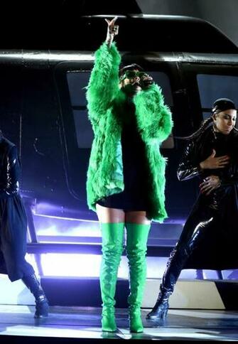 Rihanna Iheartradio Music Awards Gotceleb