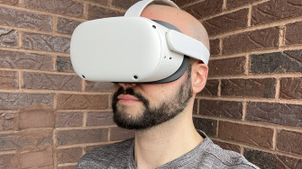 Oculus Quest Re The Best Vr Headset For Most People Cnn