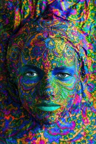 Women Model Face Looking At Er Blue Eyes Portrait Display