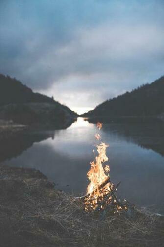 Fires Are The Best Source Of Peacefulness Lakeside Livin