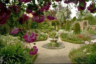 Rose Garden Wallpaper