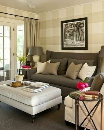 The Designer S Attic Schumacher Buffalo Check Grasscloth Wallpaper