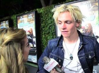 Ross Lynch Inter Feb