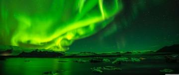 Green Northern Lights Night Sky Ultra HD Desktop Background