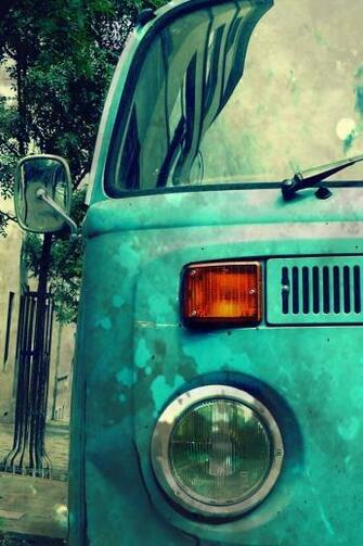 Old Dusty iPhone HD Wallpaper