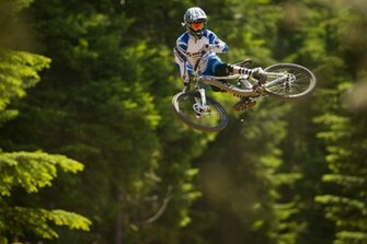 Whistler Mountain Bike Park Teams Up With Giant Bikes