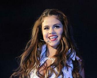 Selena Gomez Wallpaper