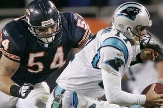 Bears Hall Of Famer Brian Urlacher S Legacy Uncertain Chicago