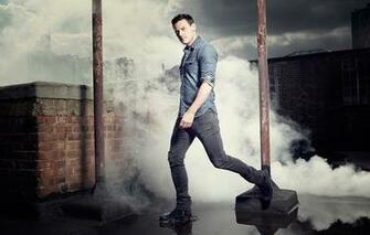 Wallpaper Luke Evans Photoshoot Image For