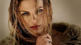 Brooklyn Decker Wallpaper