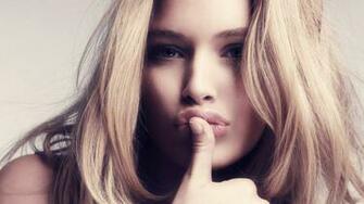 HD Wallpaper 1080p Girls Image