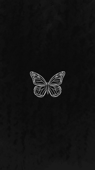Aesthetic Butterfly Black Wallpaper In