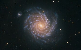 Messy Spiral Galaxy Wallpaper
