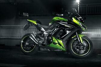 Kawasaki Z1000sx Wallpaper