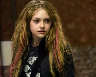 Dakota Fanning In Push Wallpaper HD