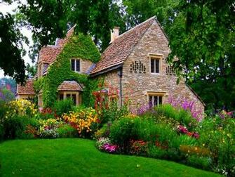 Cottage Anglais Wallpaper