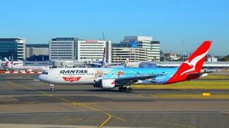 Vh Ogg Boeing 338er At Sydney Airport HD Wallpaper