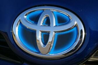 Pics Photos Toyota Car Brand Logo HD Wallpaper