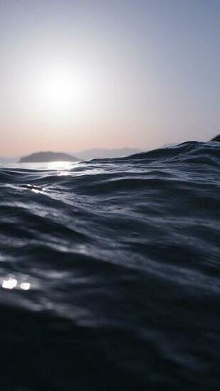 Dark Waves Wallpaper That Rule In HD Phone
