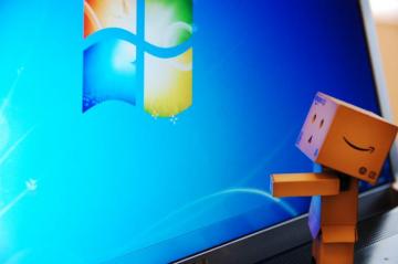 Microsoft Turns Windows Wallpaper Black Through Last Update