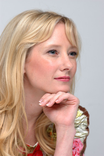 Anne Heche Photo Of Pics Wallpaper