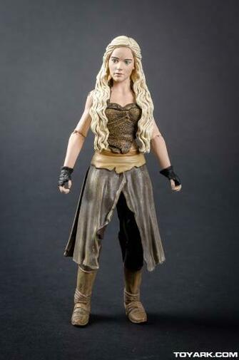 Daenerys The Doll Game Of Thrones Wallpaper