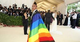 Met Gala See Photos From The Red Carpet New York Times