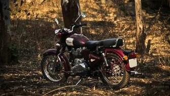 Royal Enfield Classic HD Wallpaper