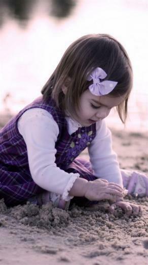 Wallpaper Of Cute Girls iPhone Wall Girl