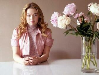 Sophia Miles Hot HD Wallpaper High Resolution Pictures