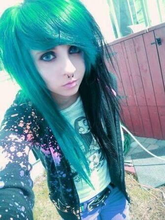 Emo Girls Style HD Wallpaper