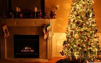Lighted Christmas Tree Wallpaper Picserio