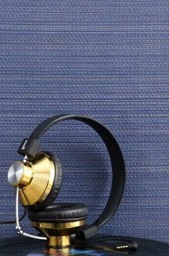 Symphony Crown Wallpaper Fabrics Toronto Vancouver Montreal