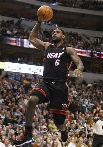 Lebron James Dunk Wallpaper iPhone Blackberry