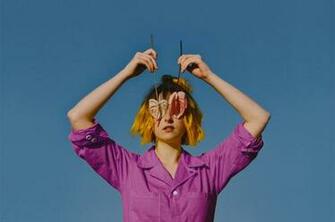 Tessa Violet Shares New Song Games Pm Studio World Wide Music News