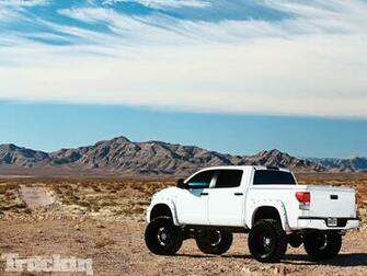 Truckin Desktop Wallpaper Issue Toyota Tundra Photo