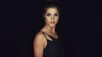 Marie Avgeropoulos Portrait UHD 4k Wallpaper