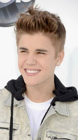 Justin Bieber Wallpaper HD Image
