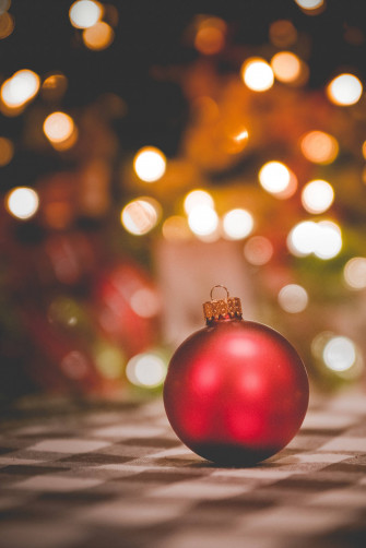 Christmas Balls Wallpaper