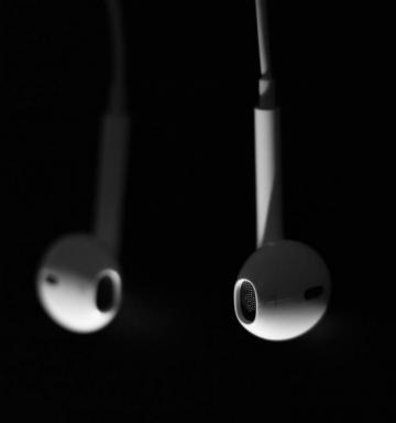 Earphones Pictures Image
